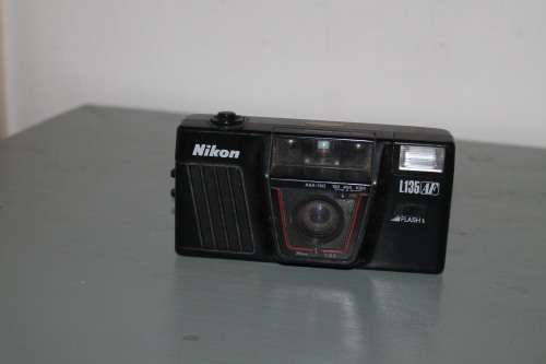 Nikon L135F