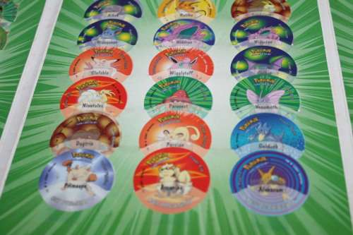 4 Pokemon Tazo Albums