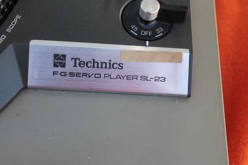 Technics SL 23 LP Player
