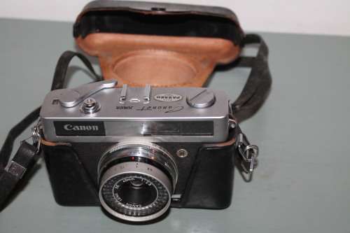 Canon Canonet Junior with Leather Case