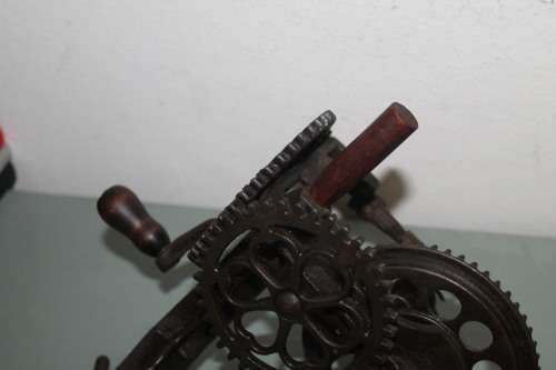 Antique Apple/Peach Peeler  Sinclair Scott