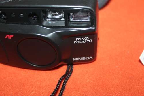 Minolta  Riva Zoom 70