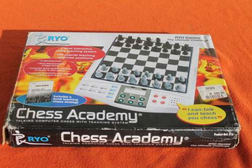 Electronic Chess,  Chess Academy