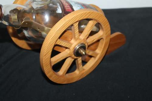 Cannon Wagon Wheel Holder three Ships