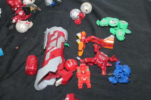 50 Battle Brawlers and 80 Cards