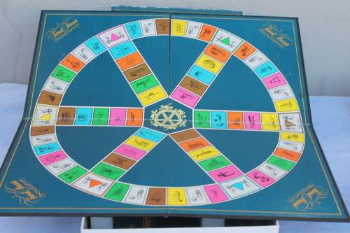 Trivial Pursuit Master Game Genuis