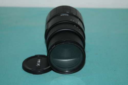 Sigma 70-300mm DL Macro lens