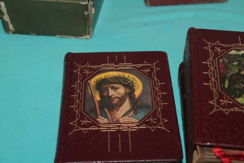 The Library of the Catholic Devotion