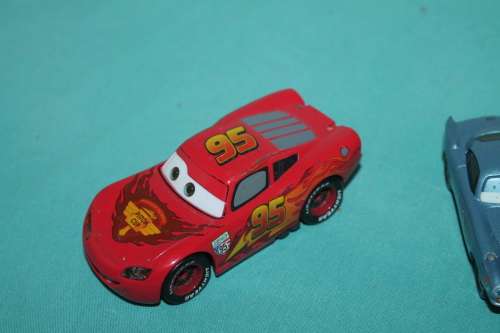 Disney Pixsar 2 Cars