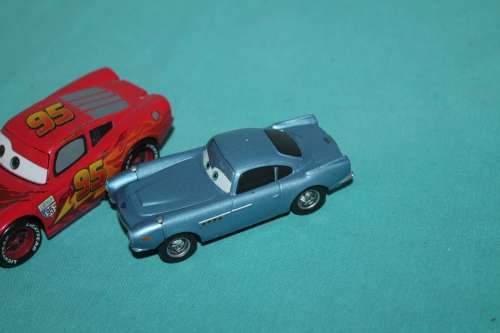 Disney Pixsar 2 Cars