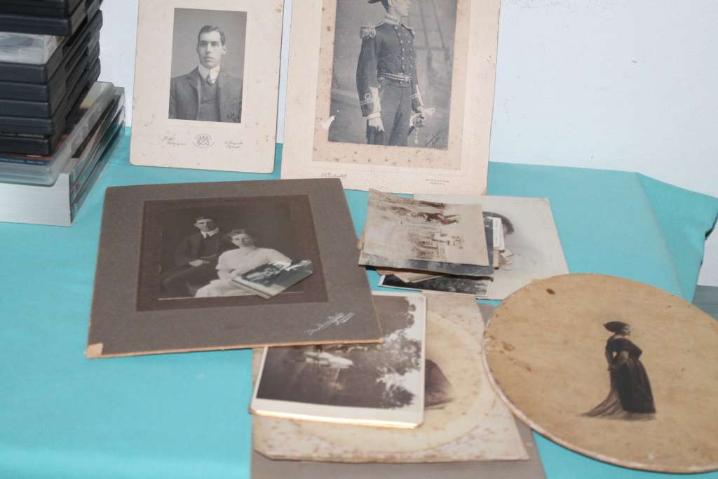 25 Old Black & White photos and some letters