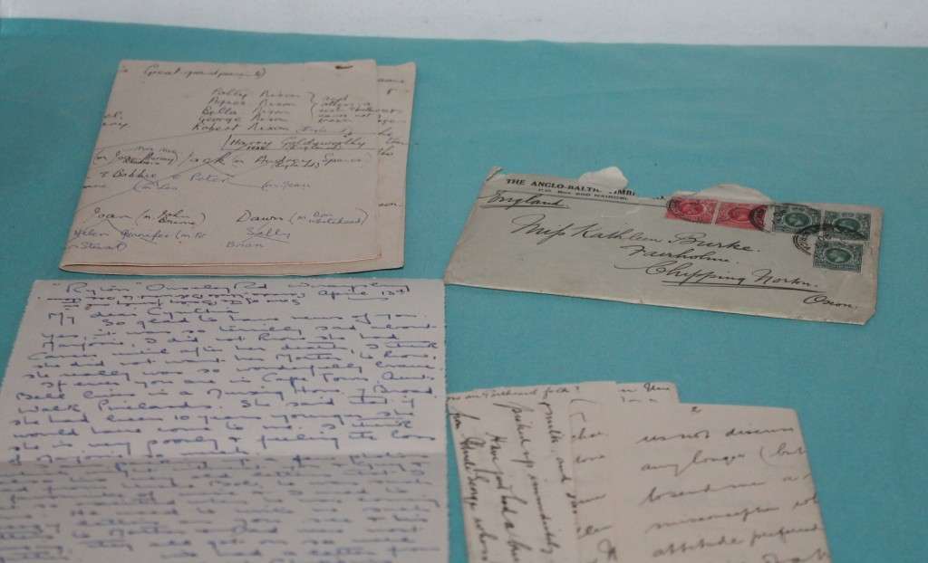 25 Old Black & White photos and some letters