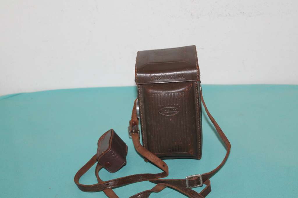 Yashicaflex Camera in Leather case