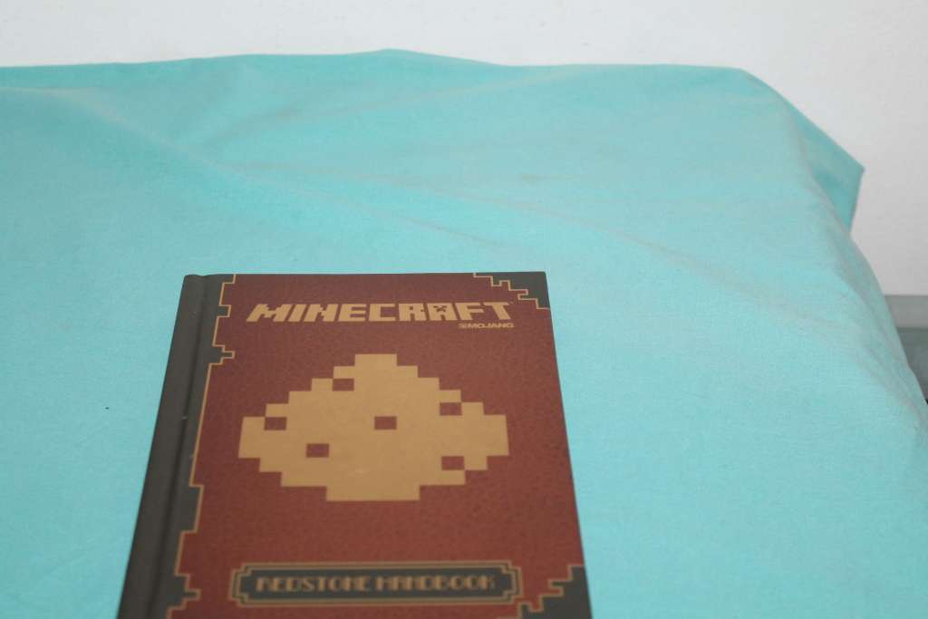 Minecraft Redstone Handbook