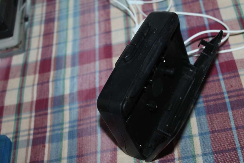 Sanyo Bassxpander walkman