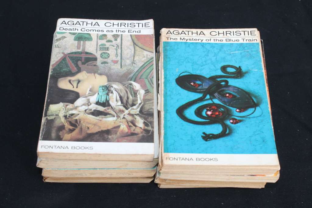 10 Agatha Christie Books No 3