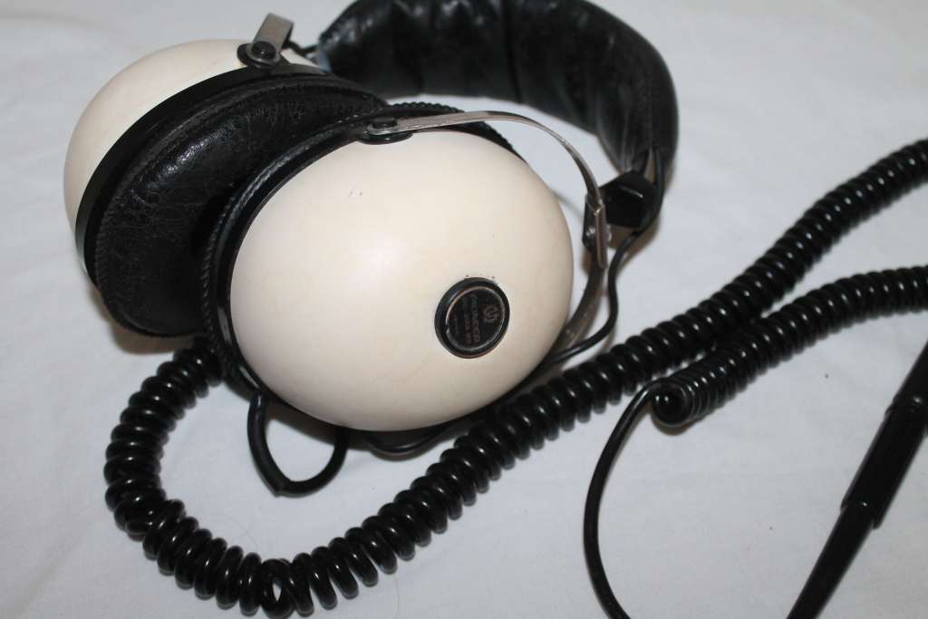 Vintage Pioneer SE 30 A Headphones Boxed