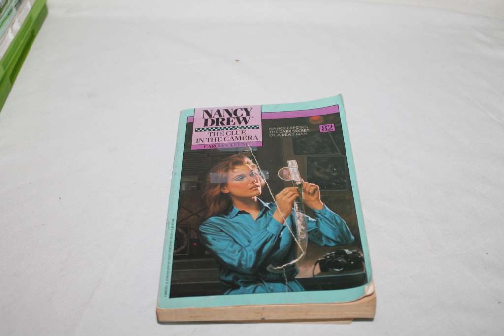 Nancy Drew The Clue in the camera Carolyn Keene