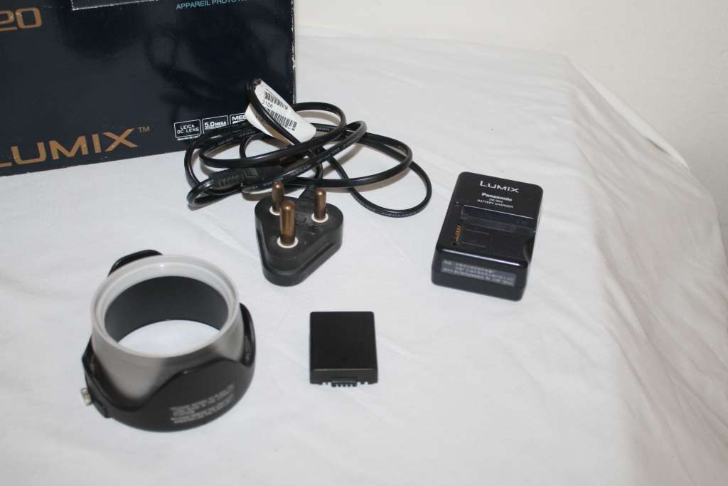 Panasonic FZ20 Lumix Camera