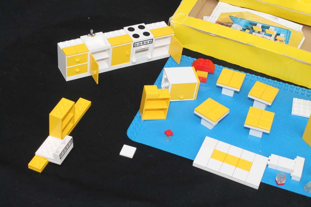 Vintage Boxed Lego No 263