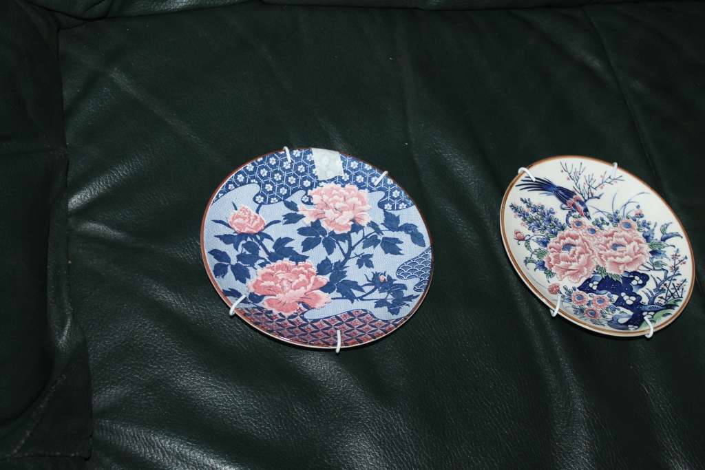 2 Imari Plates
