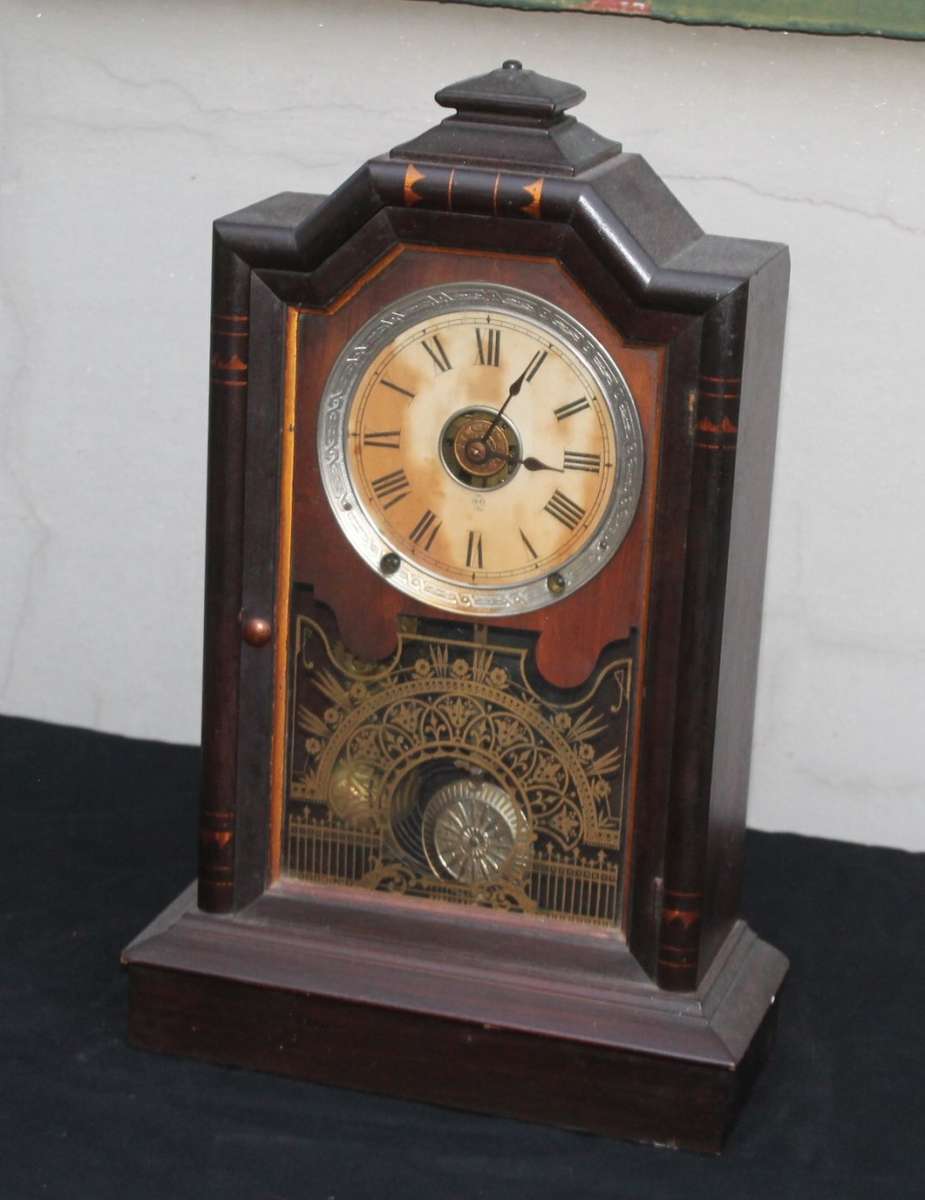 Mantle Clock
