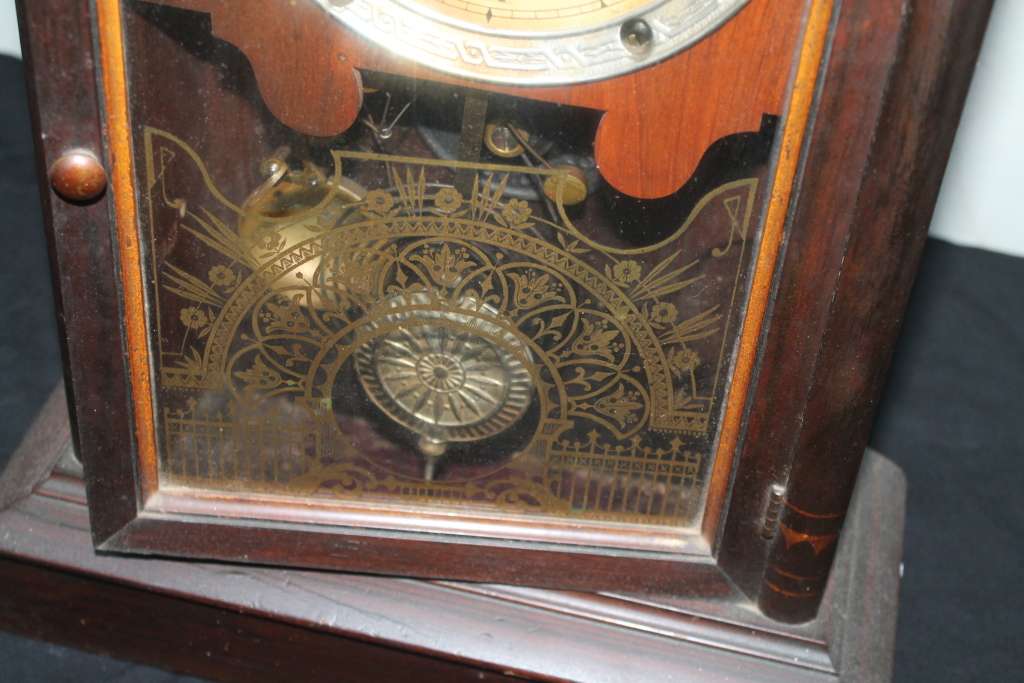 Mantle Clock