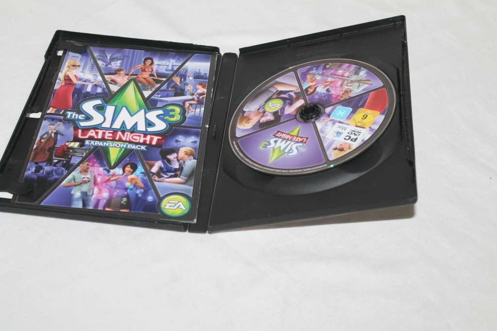 Sims 3 Late Night Expansion pack
