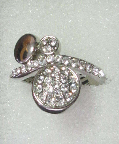 MODERN SILVER LADY'S RING - SIZE 7.5