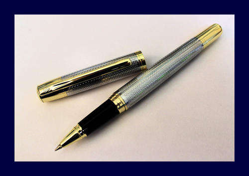 CROSS BILL BLASS PEN  - NEW WITHOUT BOX