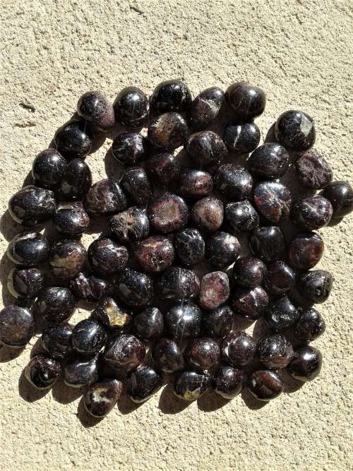 Red Garnet Tumble Stones