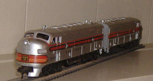 Fleischmann HO Burlington 1343/2  Diesel Loco & Dummy