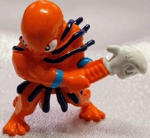 CLASSIC FISTFUL OF POWER FIGURES BY MOOSE - TENDRIL HYPER PVC 3CM