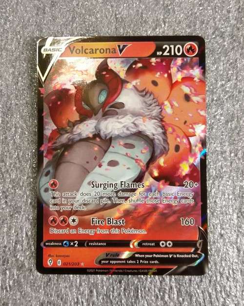 POKEMON CARDS - Volcarona V - 21/203 - Ultra Rare - Evolving Skies Singles