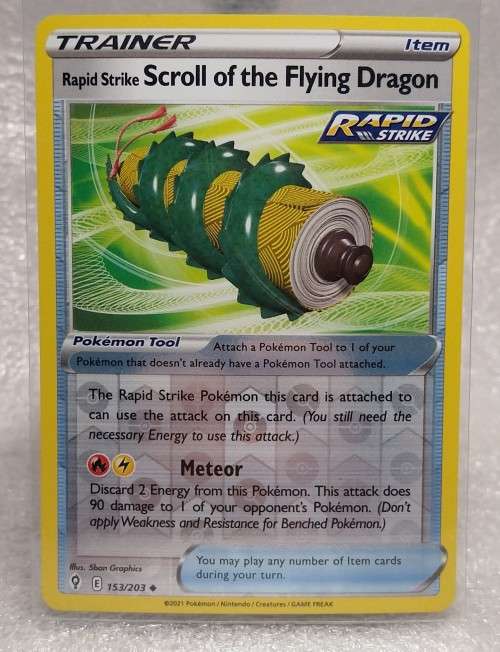 POKEMON CARDS - Rapid Strike Scroll of the Flying Dragon - 153/203 - R/HOLO - Evolving Skies  NM/LP