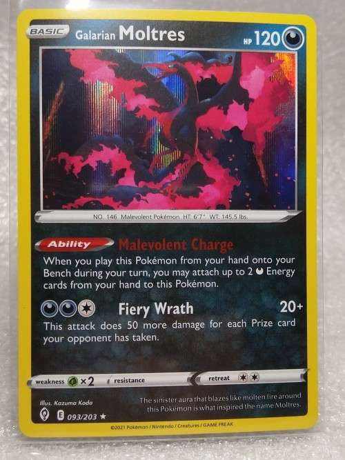 POKEMON CARDS - Galarian Moltres - 93/203 - Holo Rare - Evolving Skies  NM/LP