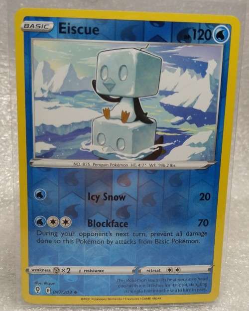 POKEMON CARDS - Eiscue - 47/203 - Reverse Holo - Evolving Skies  NM/LP