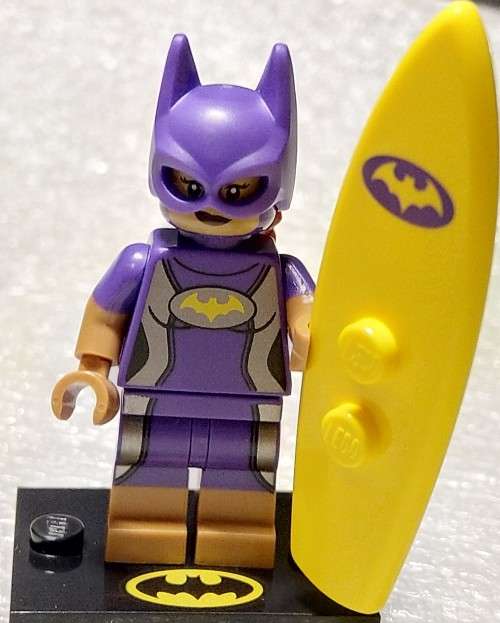 LEGO - DC Comics - BatGirl Surfer