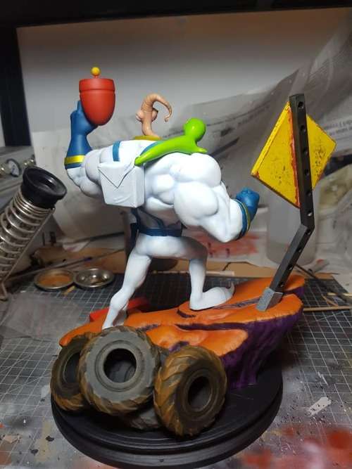 2012 MEZCO - EARTHWORM JIM - ACTION FIGURE - EXTREMELY RARE - SEALED