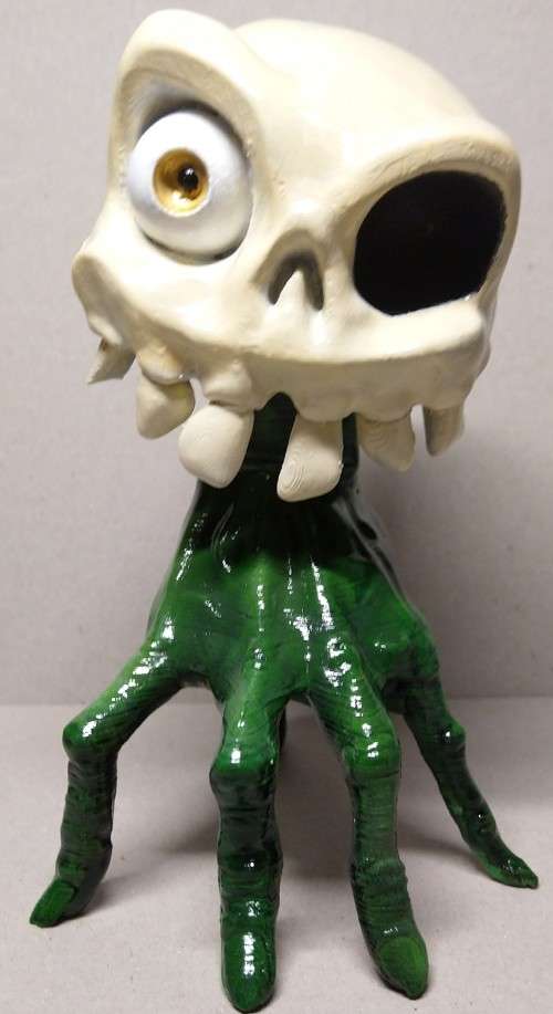 2012 MEZCO - EARTHWORM JIM - ACTION FIGURE - EXTREMELY RARE - SEALED