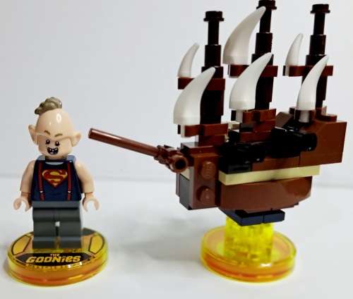 LEGO - The Goonies - Sloth and One Eye Willy`s Ship