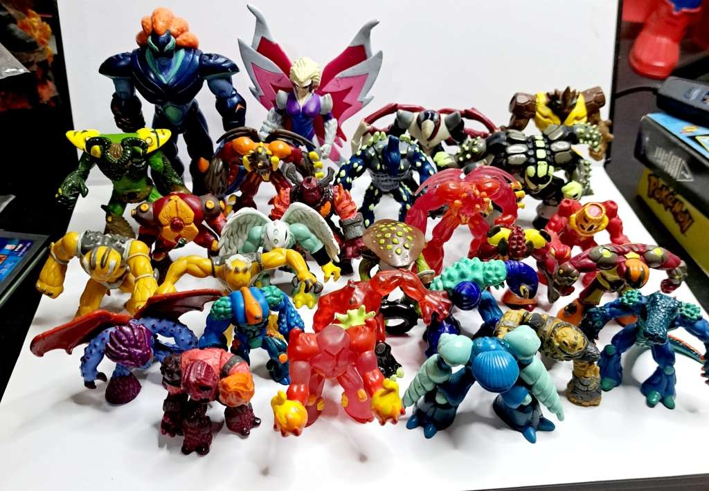 Classic Gormiti Figure Bundle Lot of 27