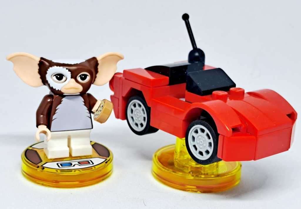 LEGO Minifigures - Gremlins -  Gizmo & R.C Corvette