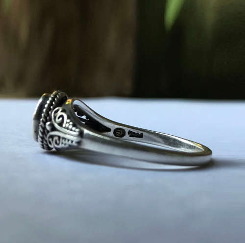 Vintage Triangle Ring x Size 9.5  x 925 Sterling Silver