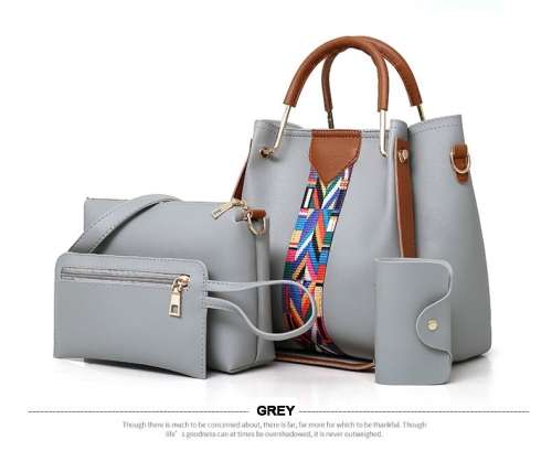 Ladies handbags 4 pieces set