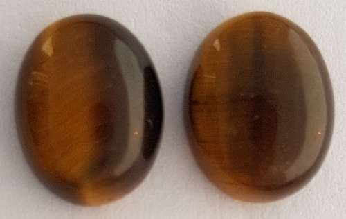 NATURAL GOLD TIGERS EYE OVAL CABOCHON PAIR - 10x8 mm