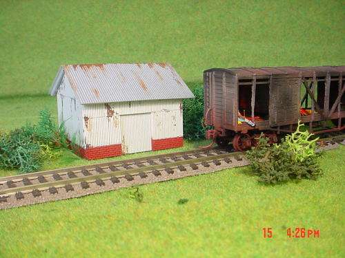 HO SAR Typical Old Station Goods Shed (Shabby, neglected and rusty)