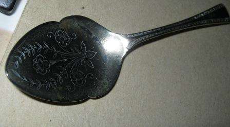 PETIT FOUR SERVER~NEED SOME TLC~HAVE A LOOK!!!!!!!!