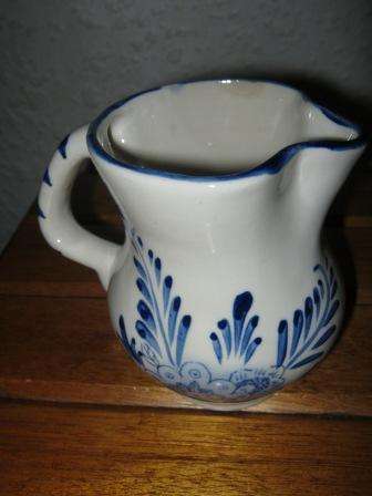 JUG WITH DUTCH DESIGN~ NO CHIPS OR CRACKS ~HAVE A LOOK!!!