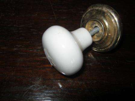 PORCELAIN CUPBOARD DOOR KNOB X 1 ~HAVE A LOOK!!